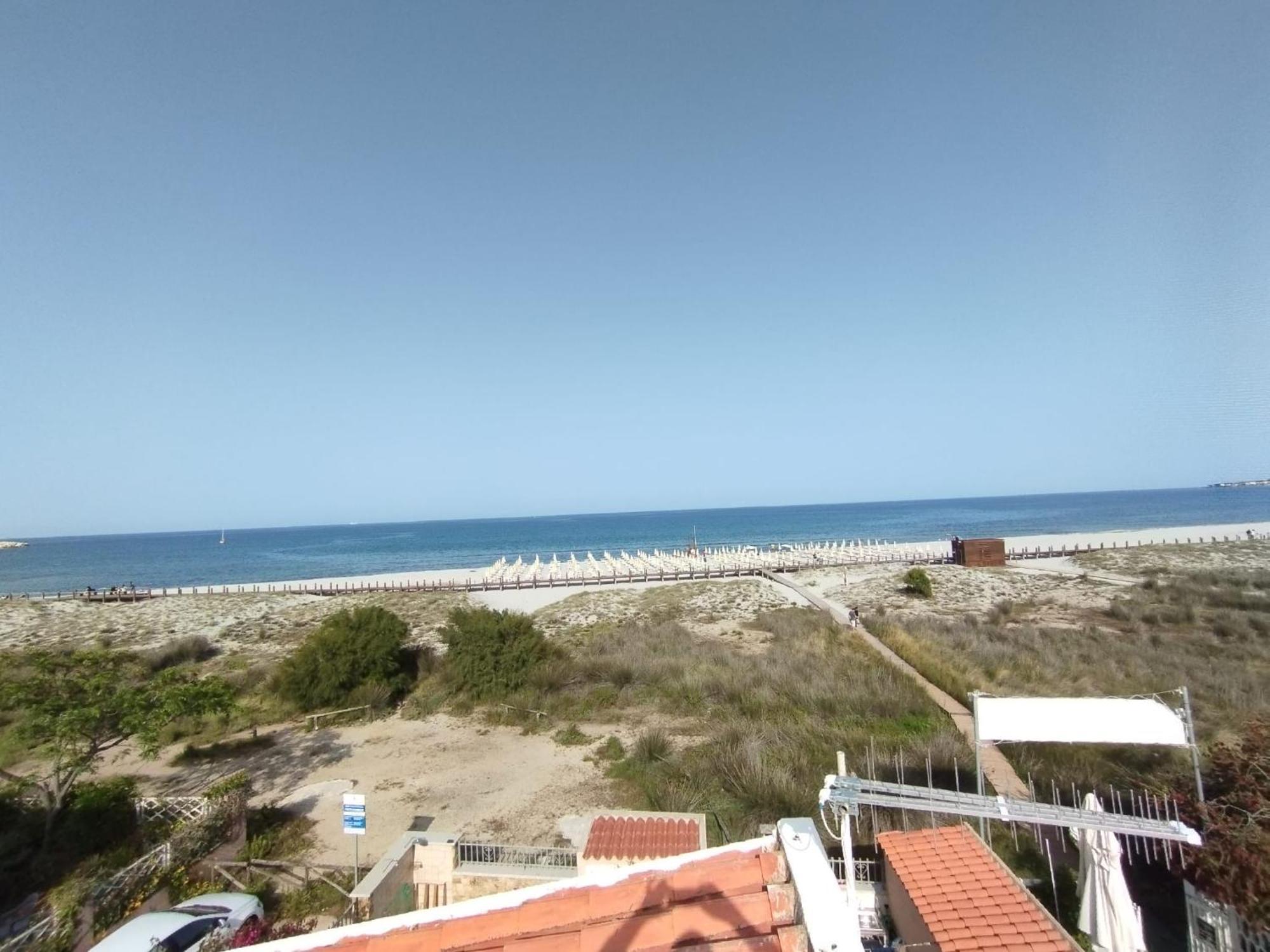 Summer Room- Fronte Spiaggia La Caletta Extérieur photo